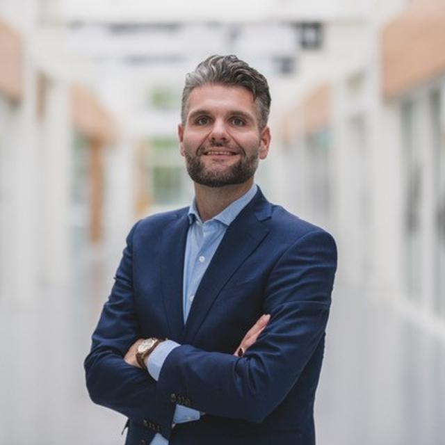 Pasfoto Robert Schepes